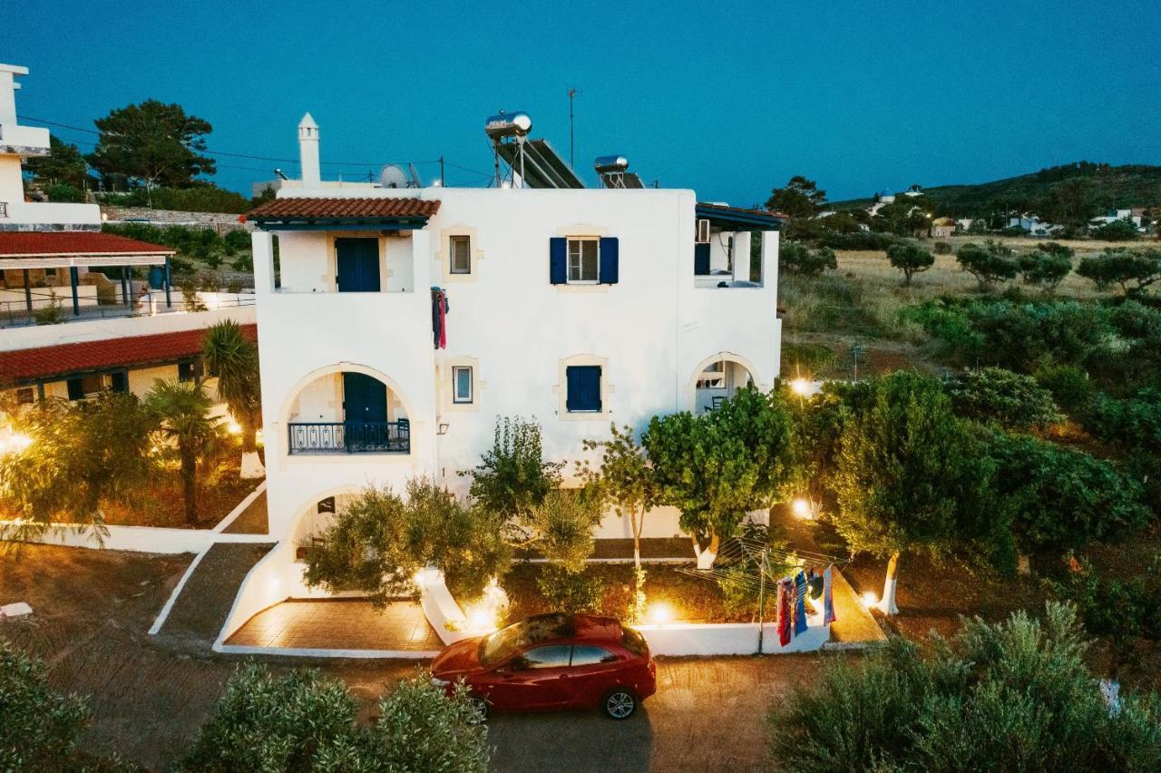 Theofilos Appartements Livadi  Exteriér fotografie