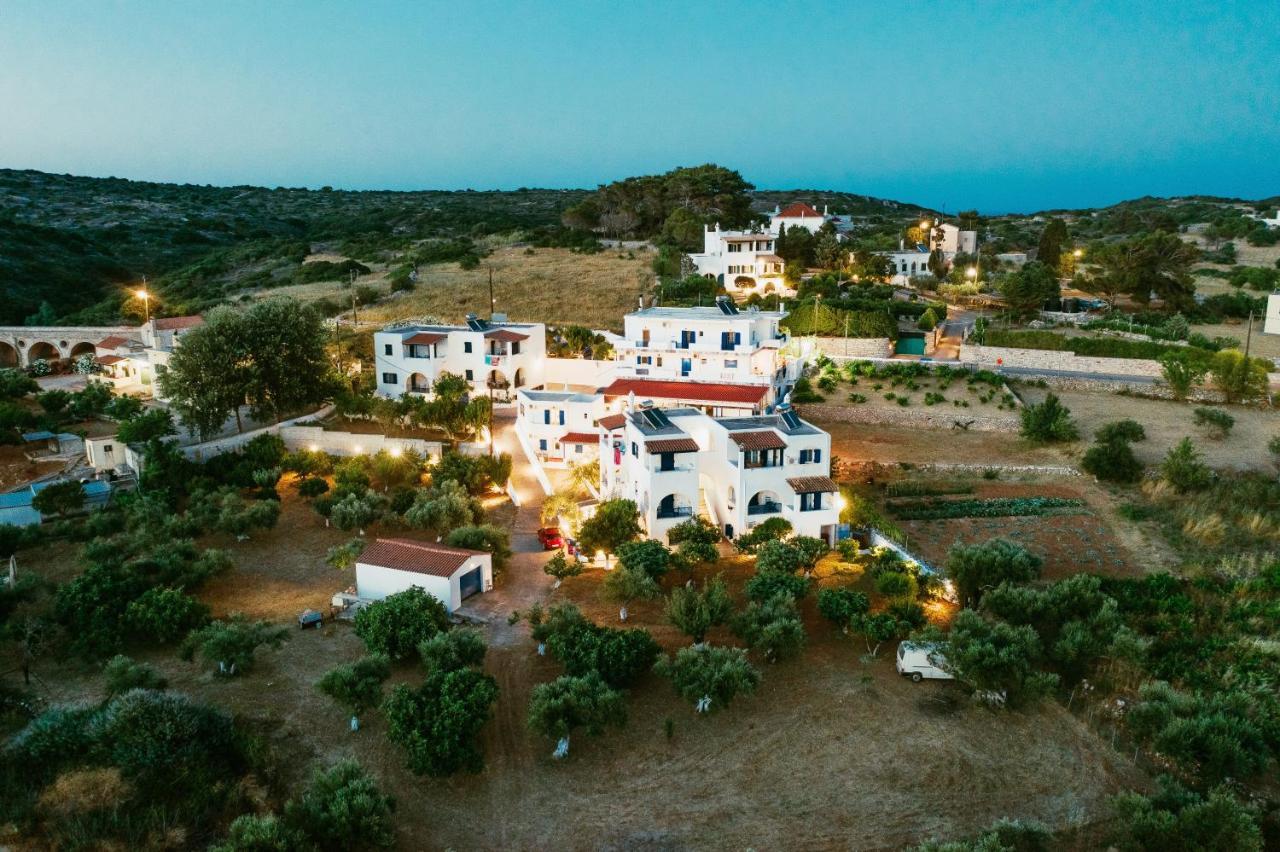 Theofilos Appartements Livadi  Exteriér fotografie