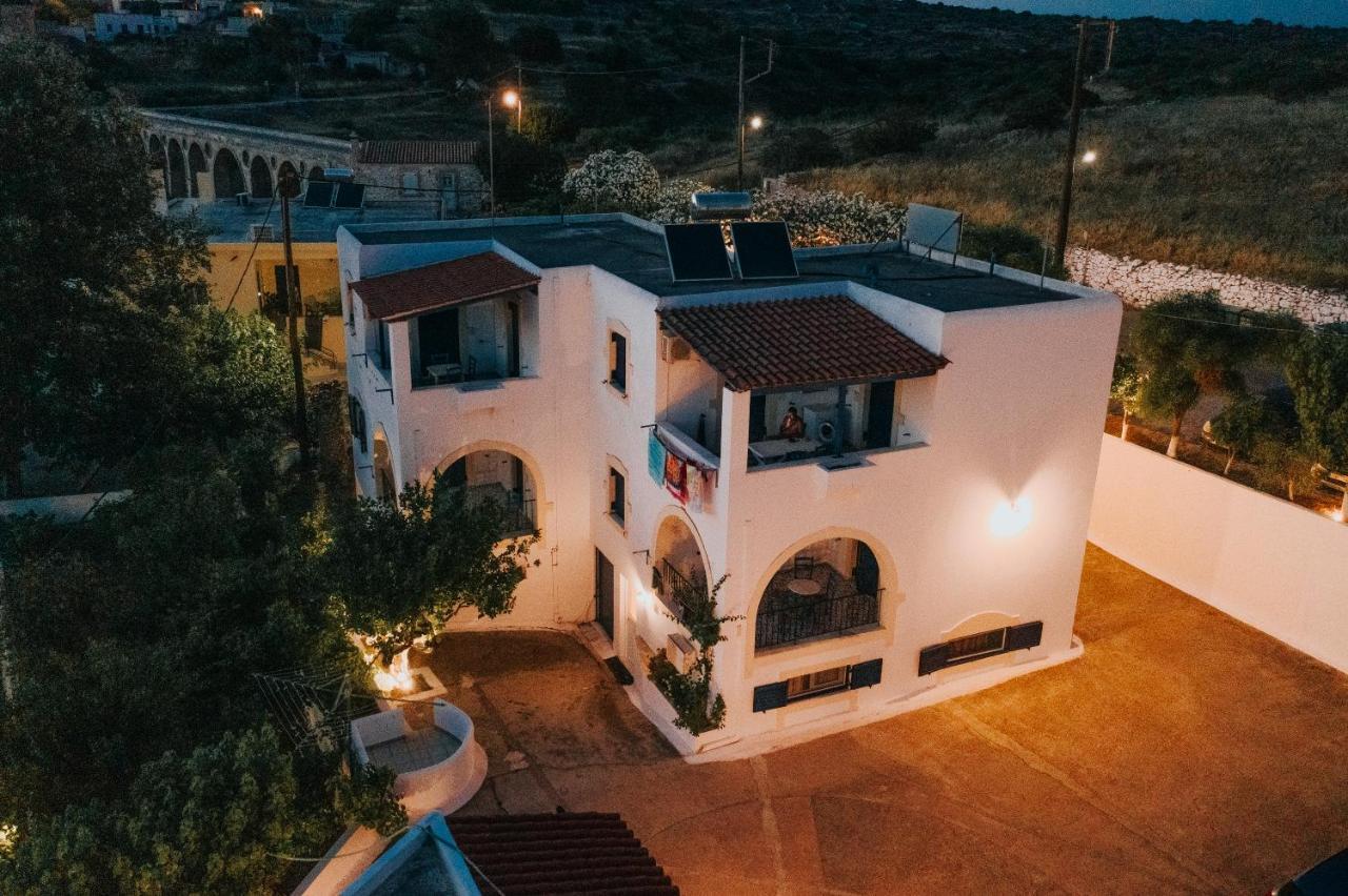 Theofilos Appartements Livadi  Exteriér fotografie