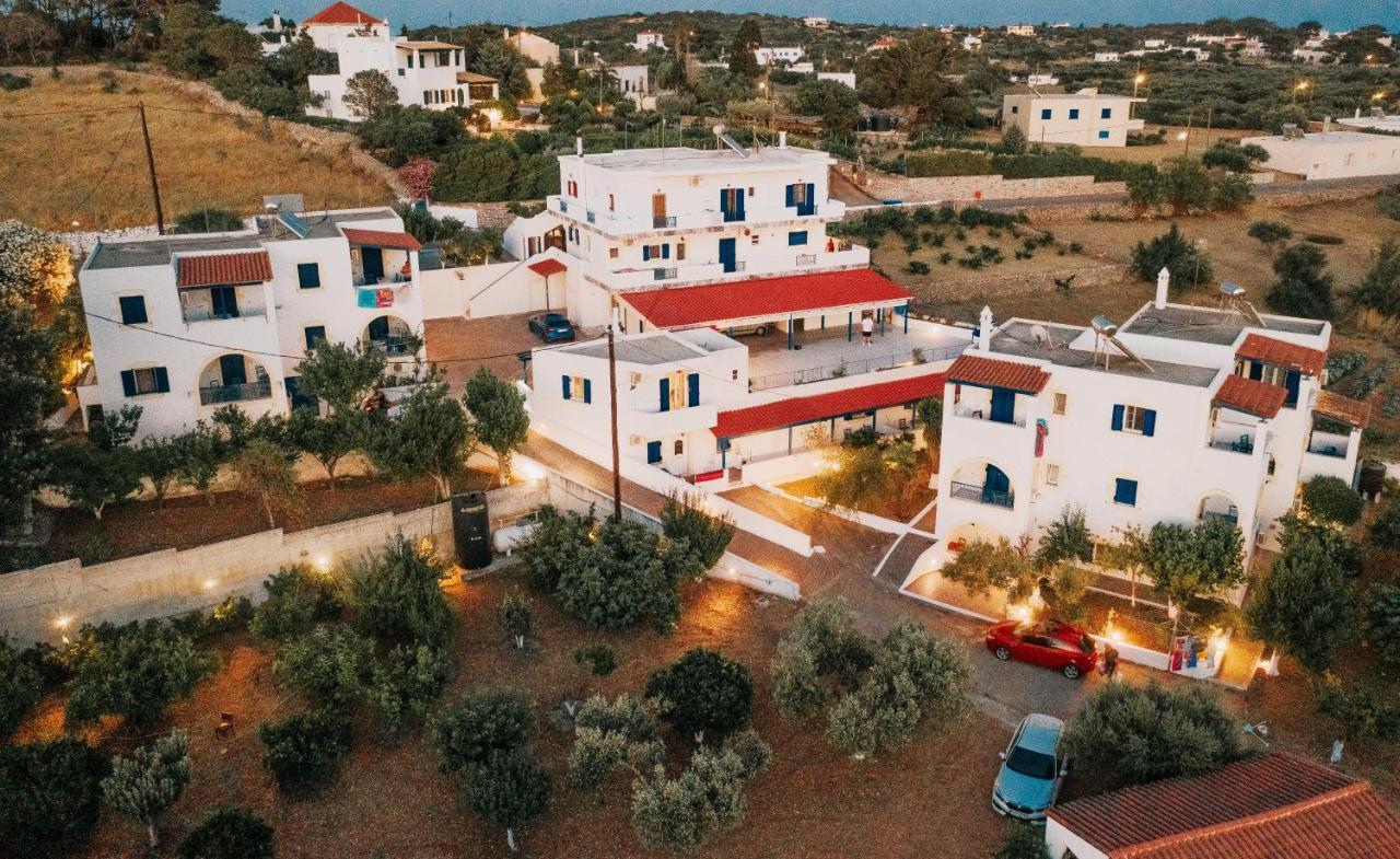 Theofilos Appartements Livadi  Exteriér fotografie