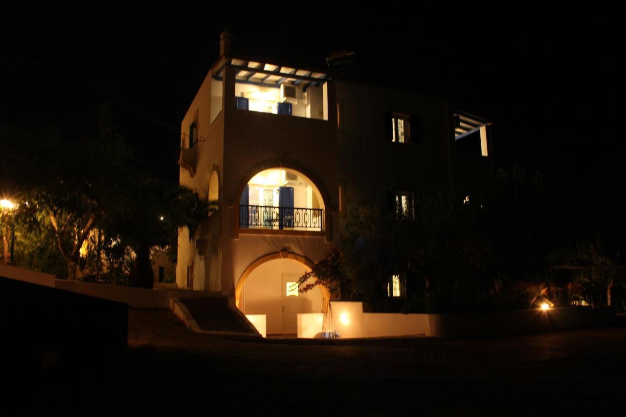 Theofilos Appartements Livadi  Exteriér fotografie