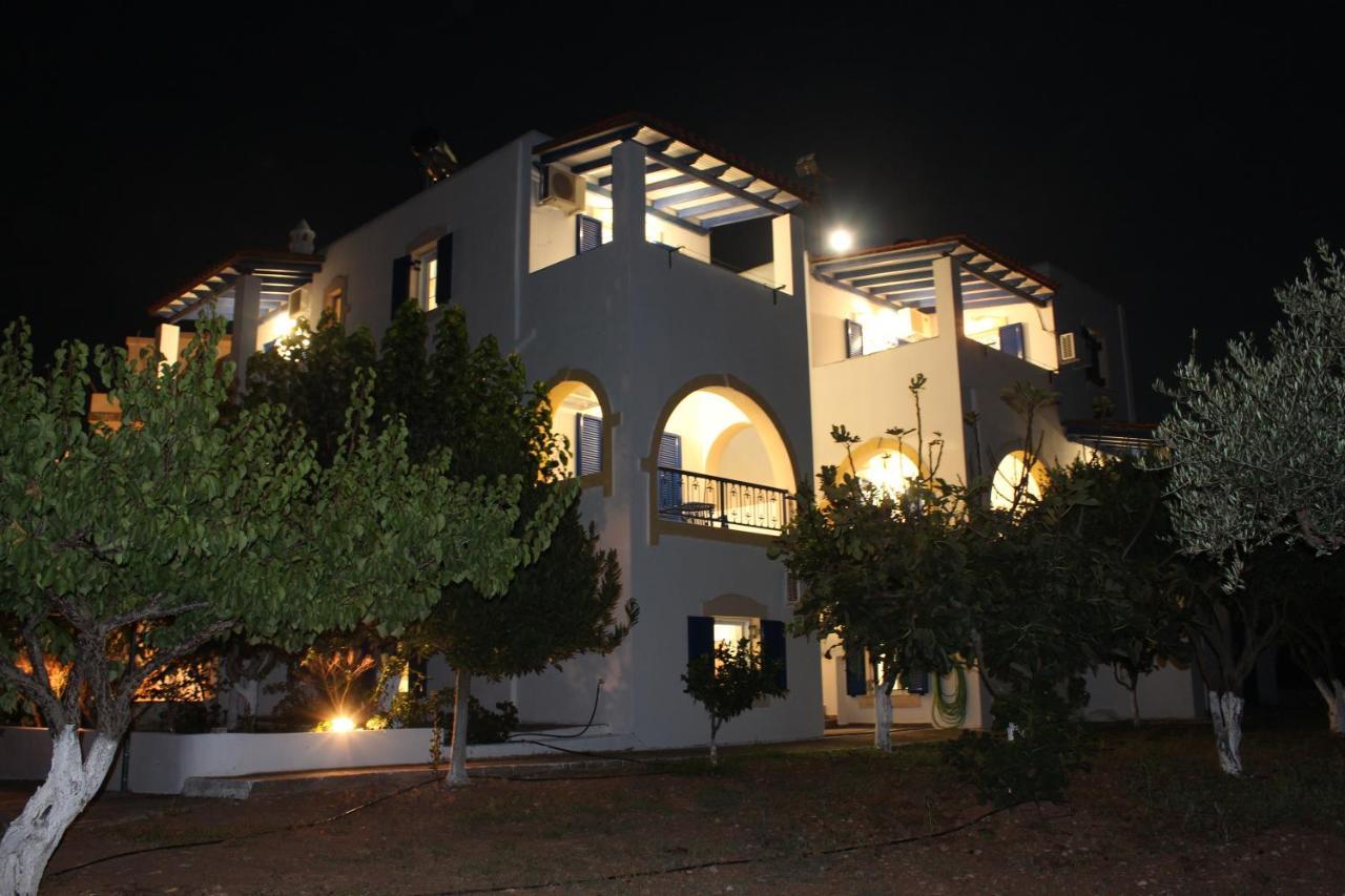 Theofilos Appartements Livadi  Exteriér fotografie