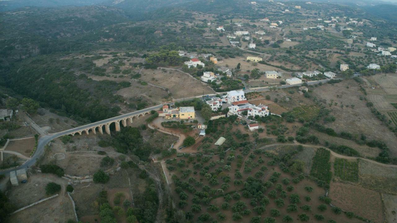 Theofilos Appartements Livadi  Exteriér fotografie